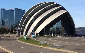Riverheights Very Near Sse Hydro